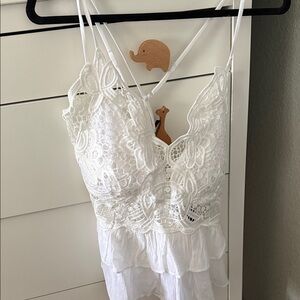 White Lace Sleeveless Dress